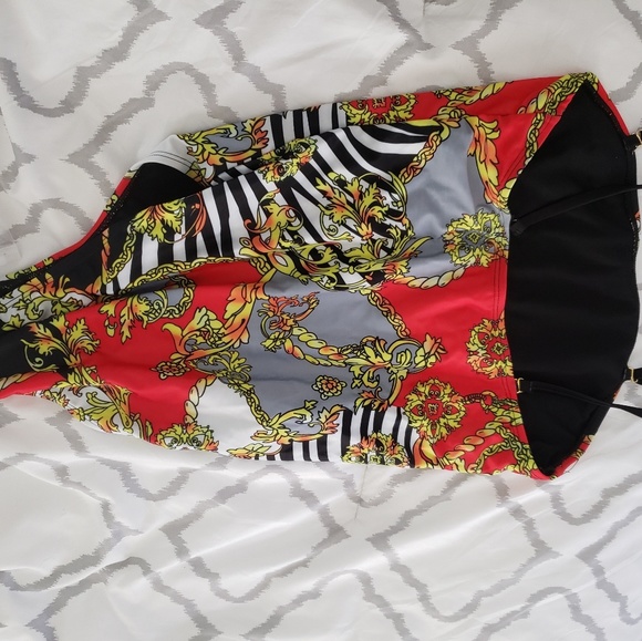 Bathing suit - Picture 2 of 4